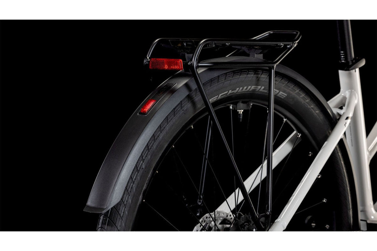 Cube Touring Hybrid ONE 500 – 500 Wh – 28 Zoll – Damen Sport – 2025