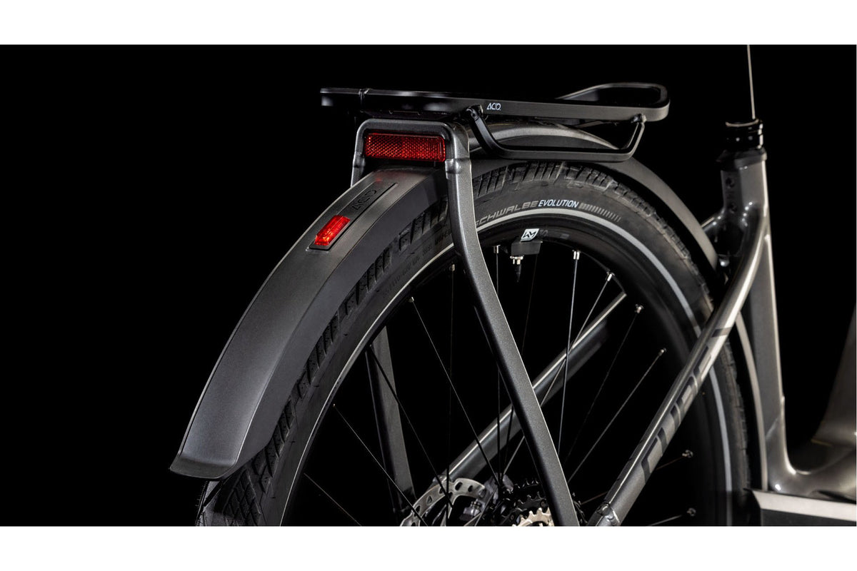Cube Kathmandu Hybrid SLX 800 - 800 Wh - 28 Zoll - Tiefeinsteiger - 2025