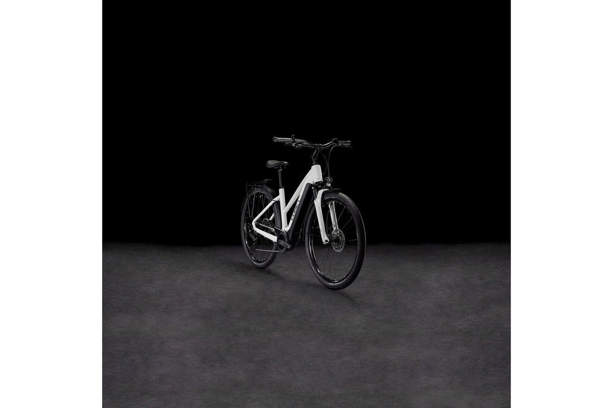 Cube Touring Hybrid ONE 500 – 500 Wh – 28 Zoll – Damen Sport – 2025