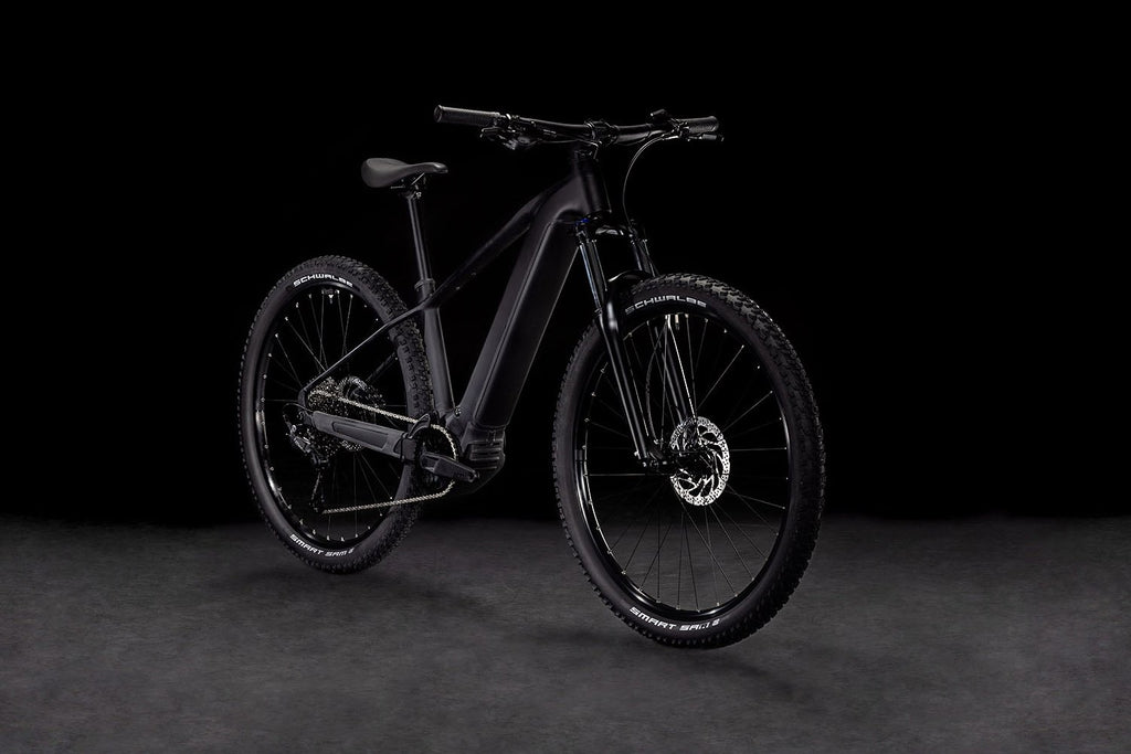 Cube Reaction Hybrid ONE 600 blackline
