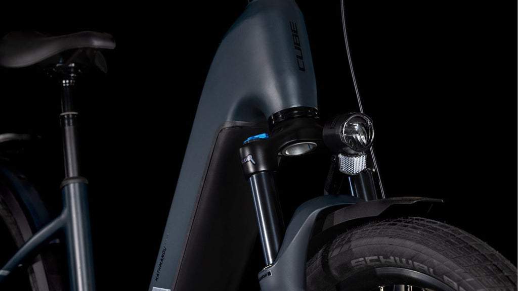 Cube Kathmandu Hybrid Comfort Pro 800 Easy Entry night´n´chrome