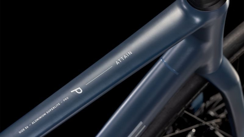 Cube Attain Pro nightflight´n´grey