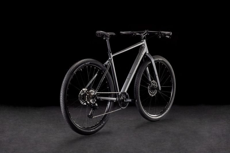 Cube Hyde ONE graphite´n´black
