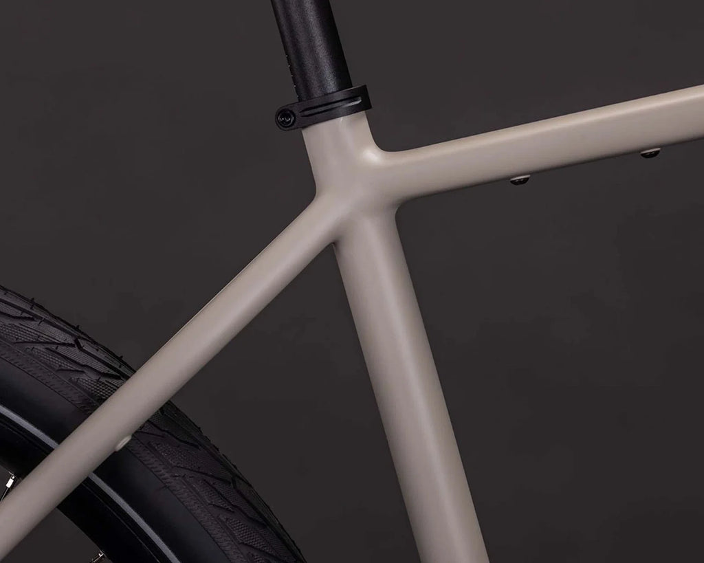 Editor Pro – Urban Bike 2026 | Hafergrau & Grau 29" – 50 cm