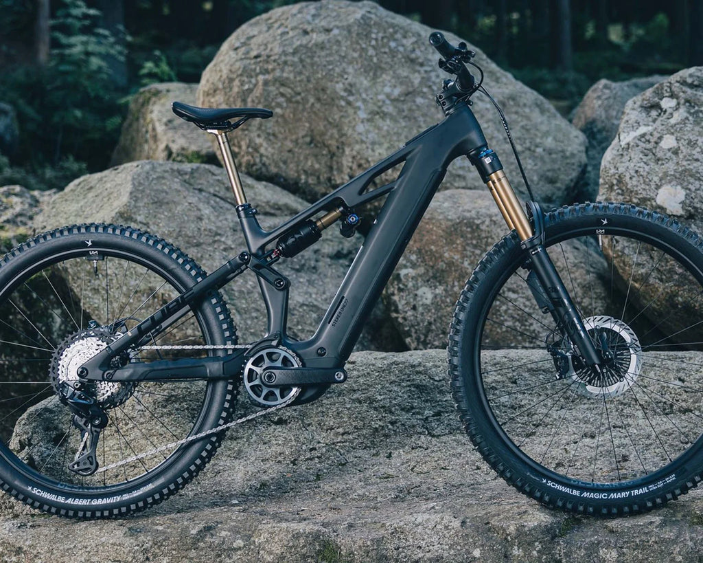 Stereo Hybrid ONE77 HPC AT 800 - Carbon Mullet Elektro MTB Fully 2026 | Carbon & Gold 27,5"/29" - XL