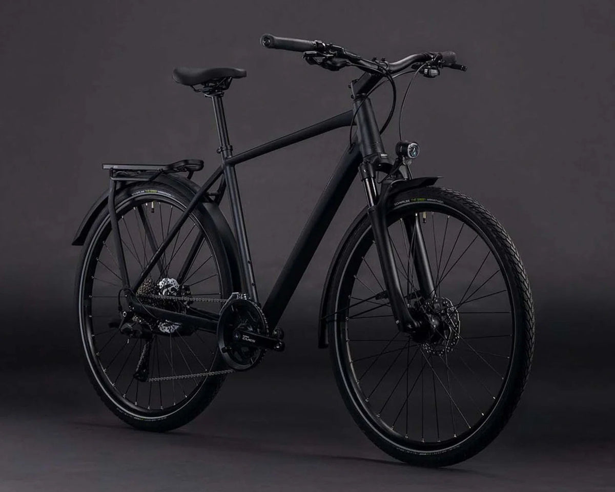 Kathmandu Pro – Trekkingrad 2026 | Kohle & Schwarz 28" – M
