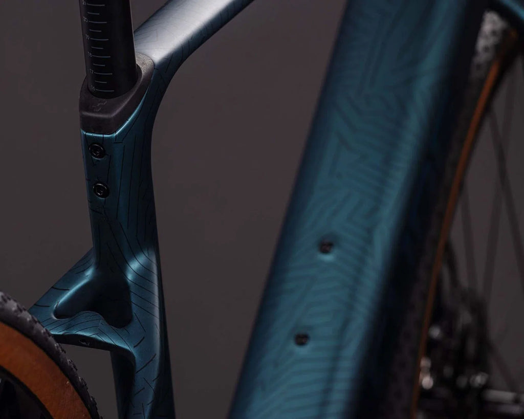 Nuroad Hybrid C:62 SLT 400X – Elektro Carbon Gravel Bike 2026 | royalgreen´n´crisscross 28" – M