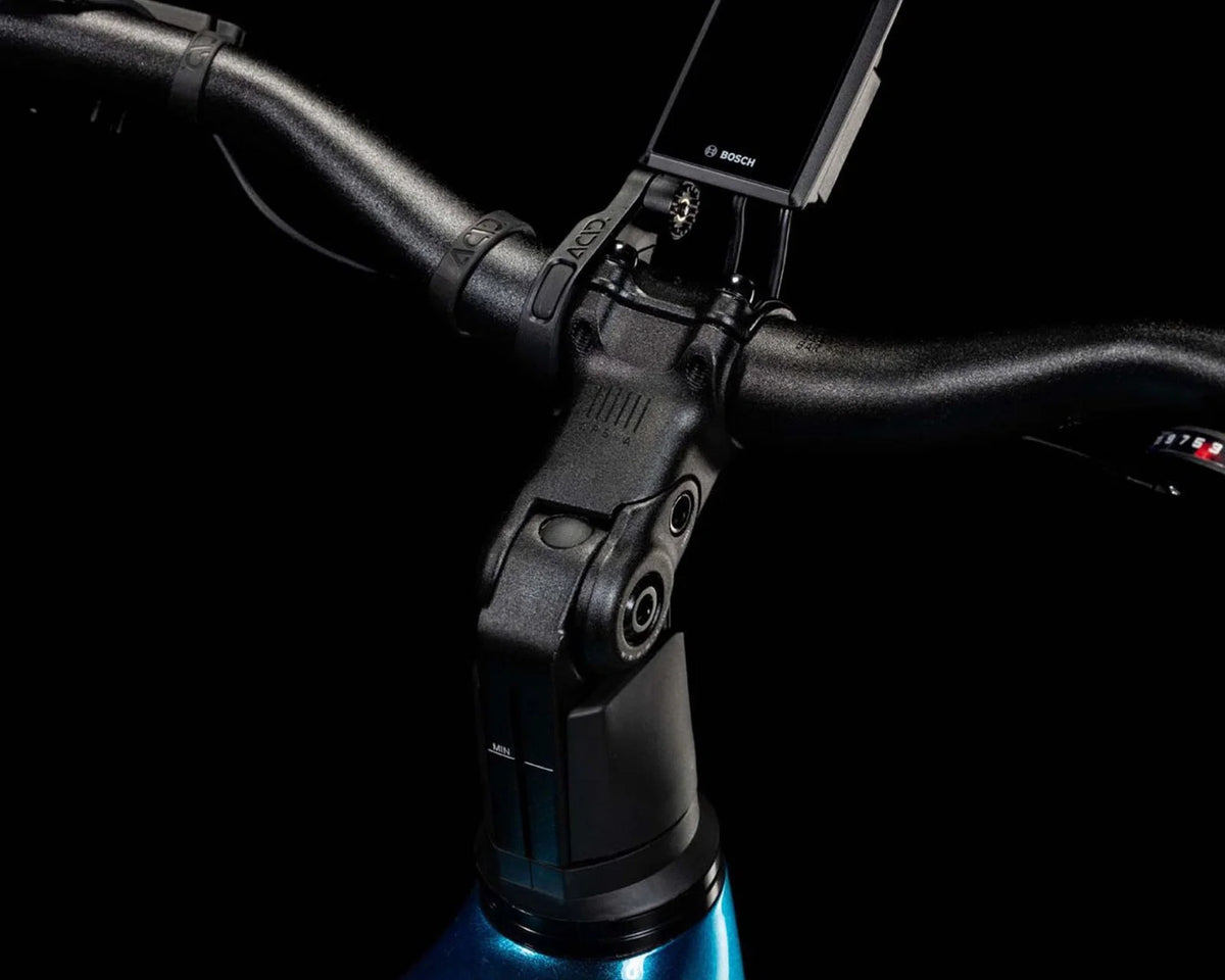 Kathmandu Hybrid EX 800 – Elektro-Trekkingrad 2025 | Elektroblau & Chrom, 29 Zoll – L